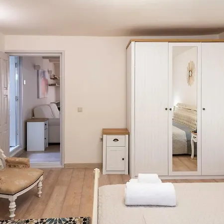 Apartamento Gruia Lofts *
